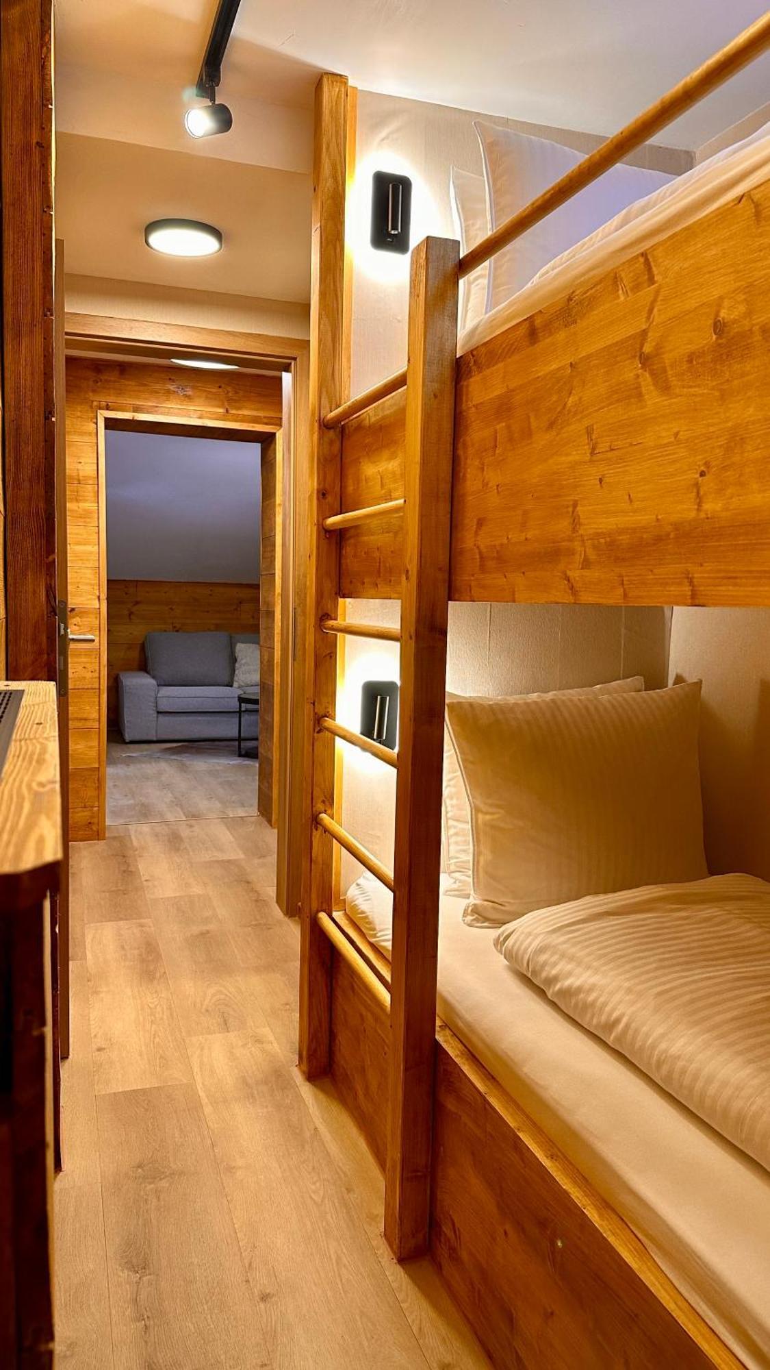 Hotel Alpen